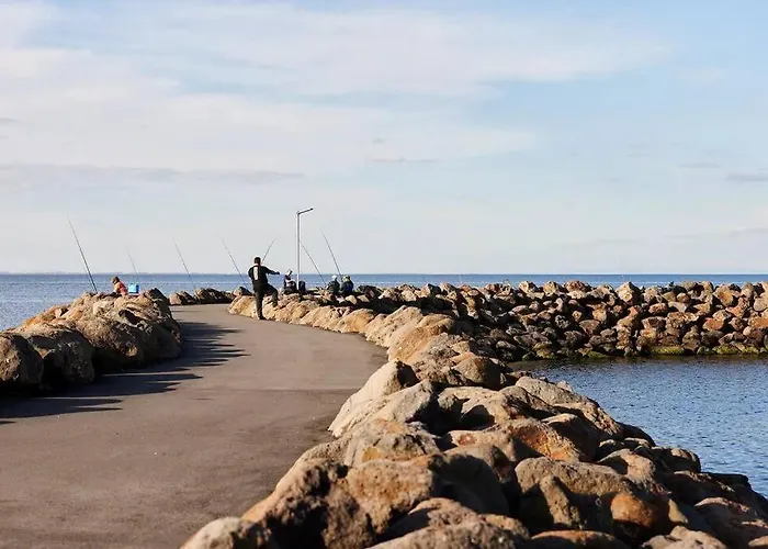 Beachside Retro Retreat Portarlington